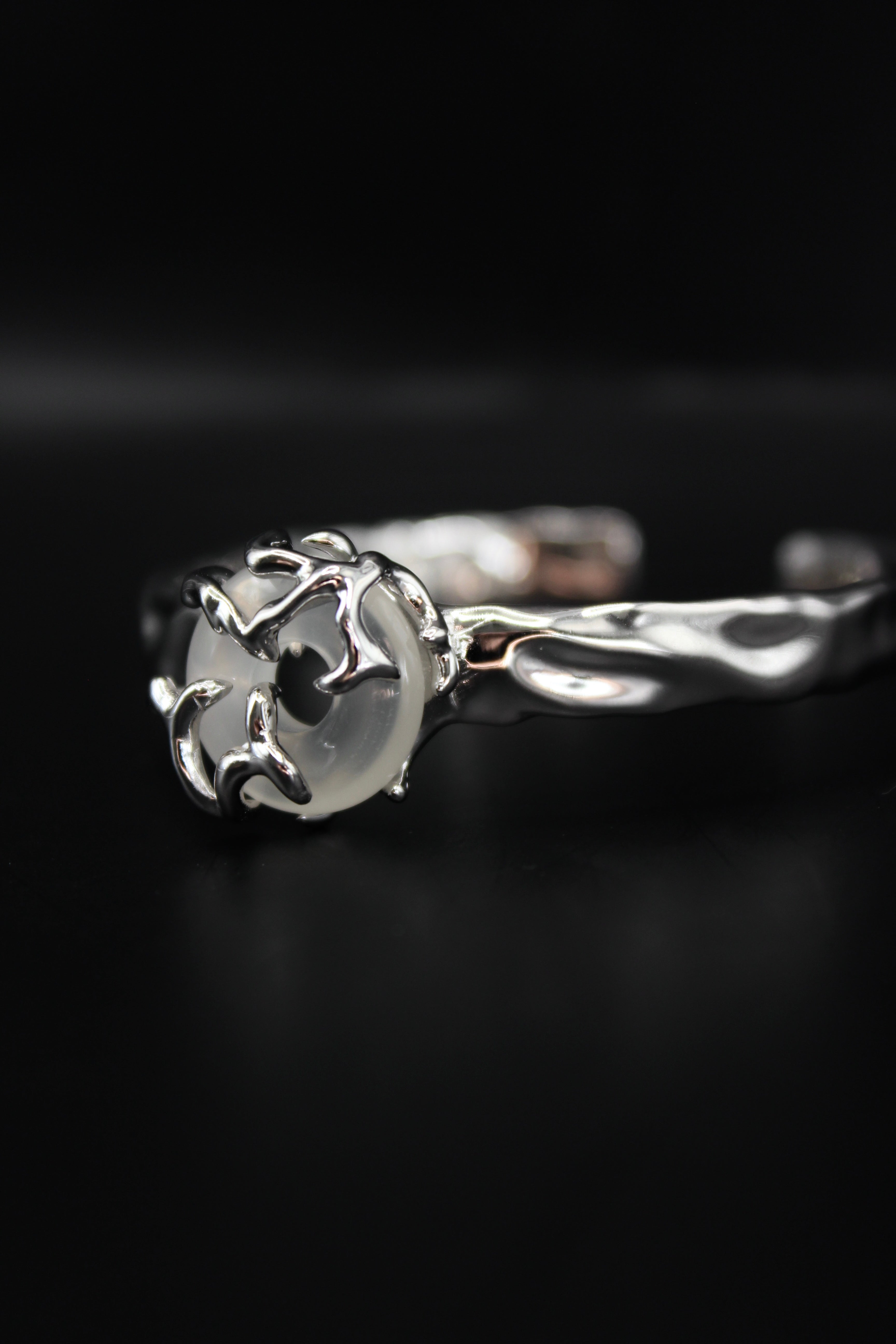 Mây Sapa Jade Cuff