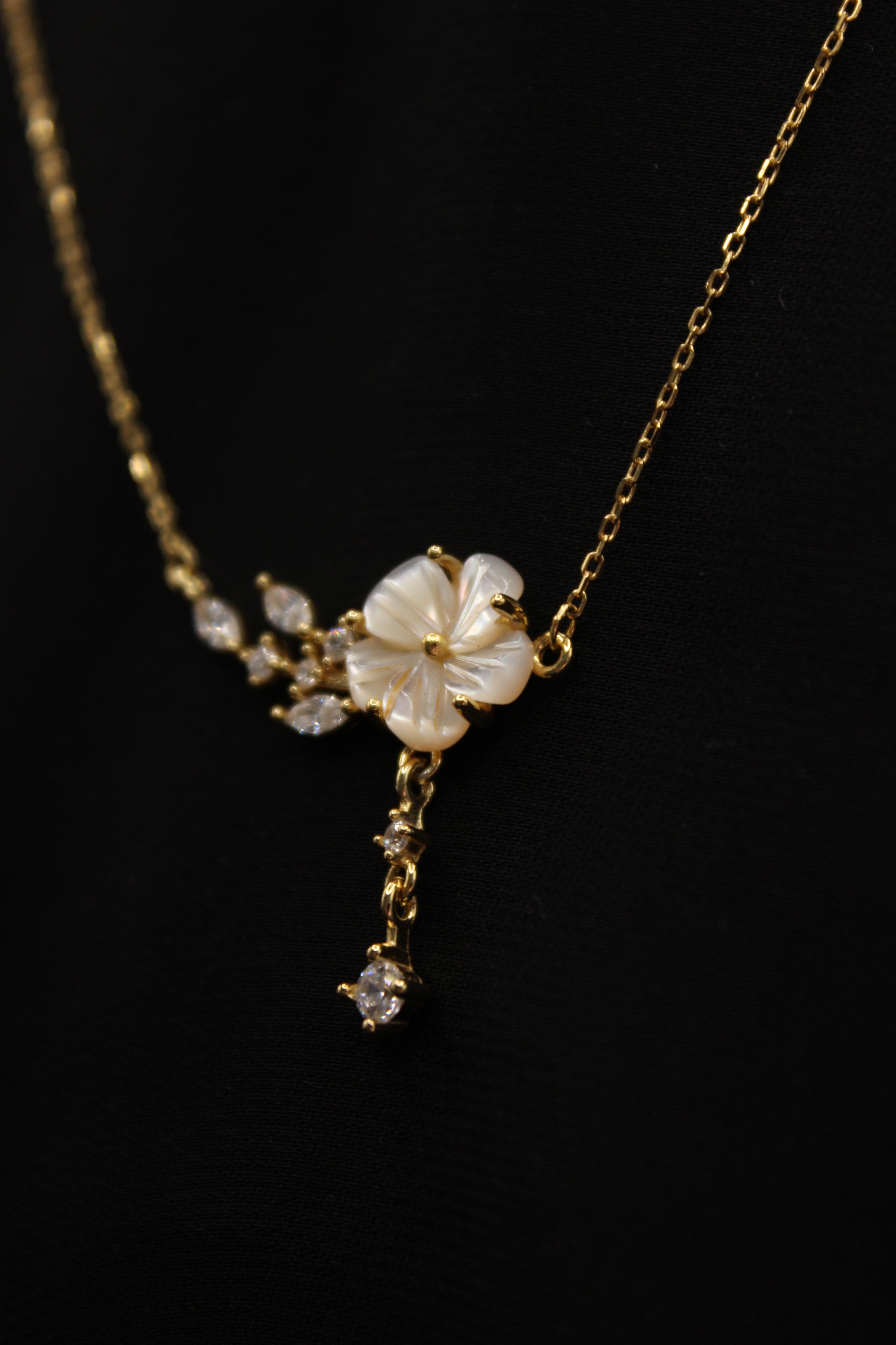 Đà Lạt Garden Necklace