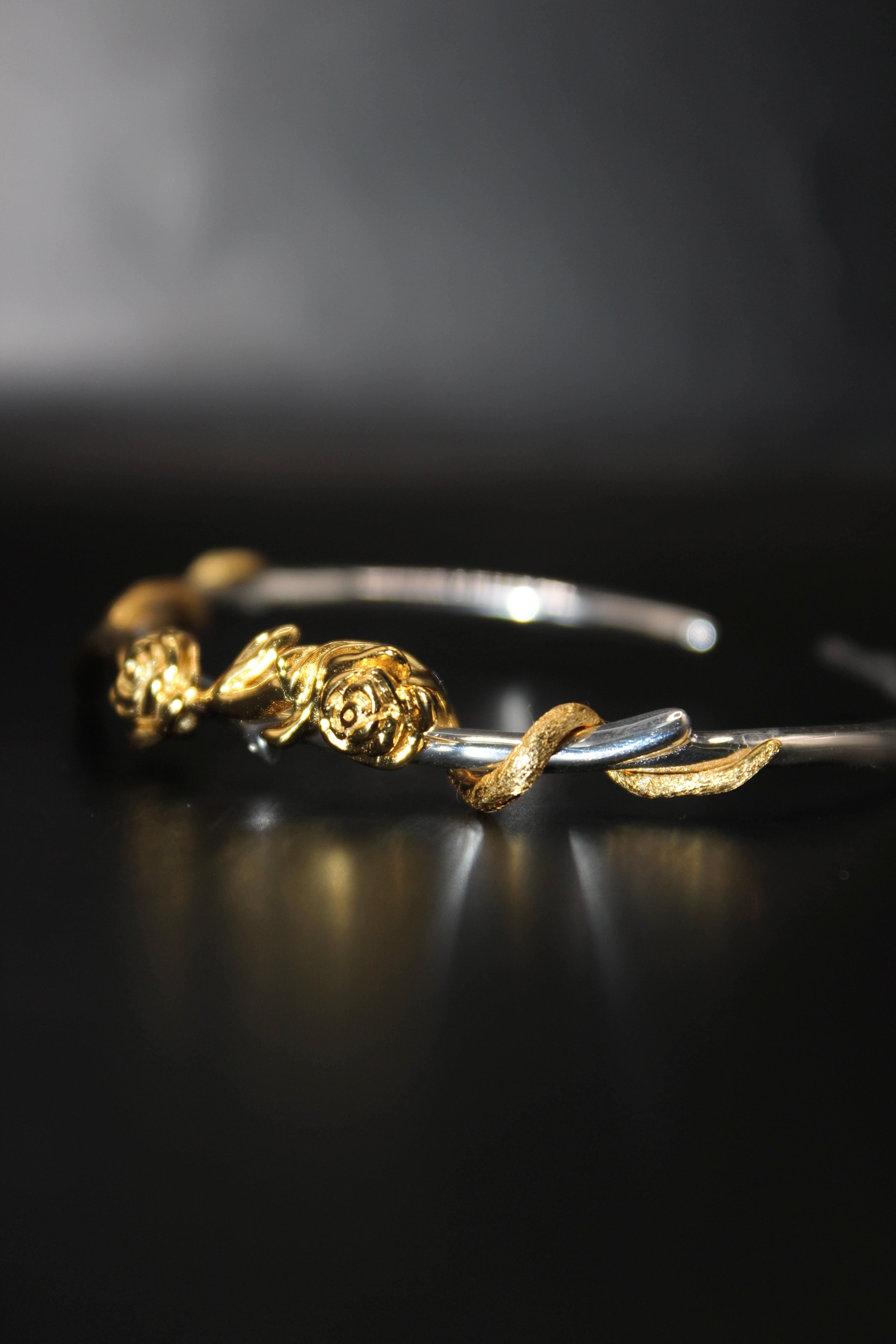 Hồng Sa Bracelet