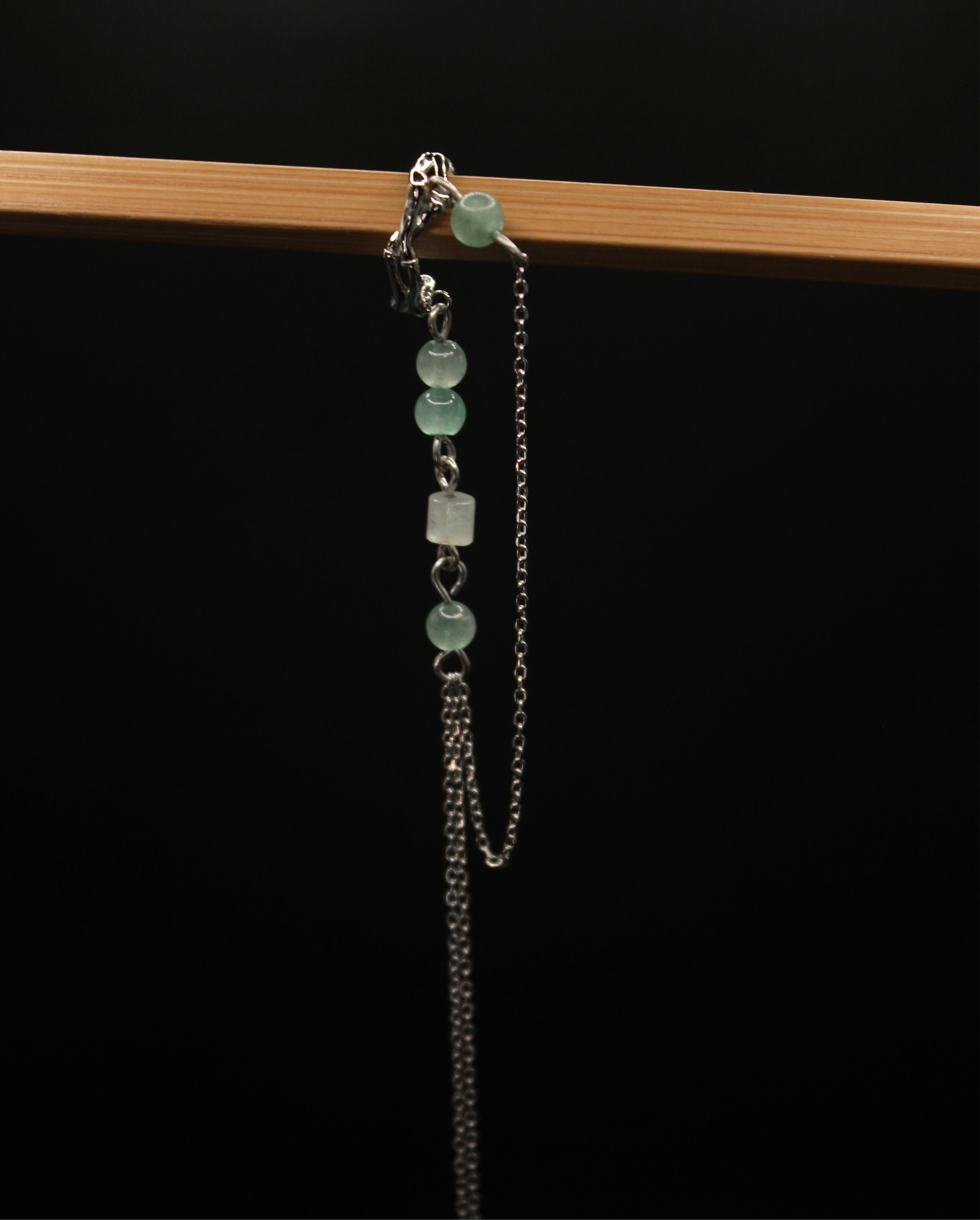 Pitohui Ear Cuff