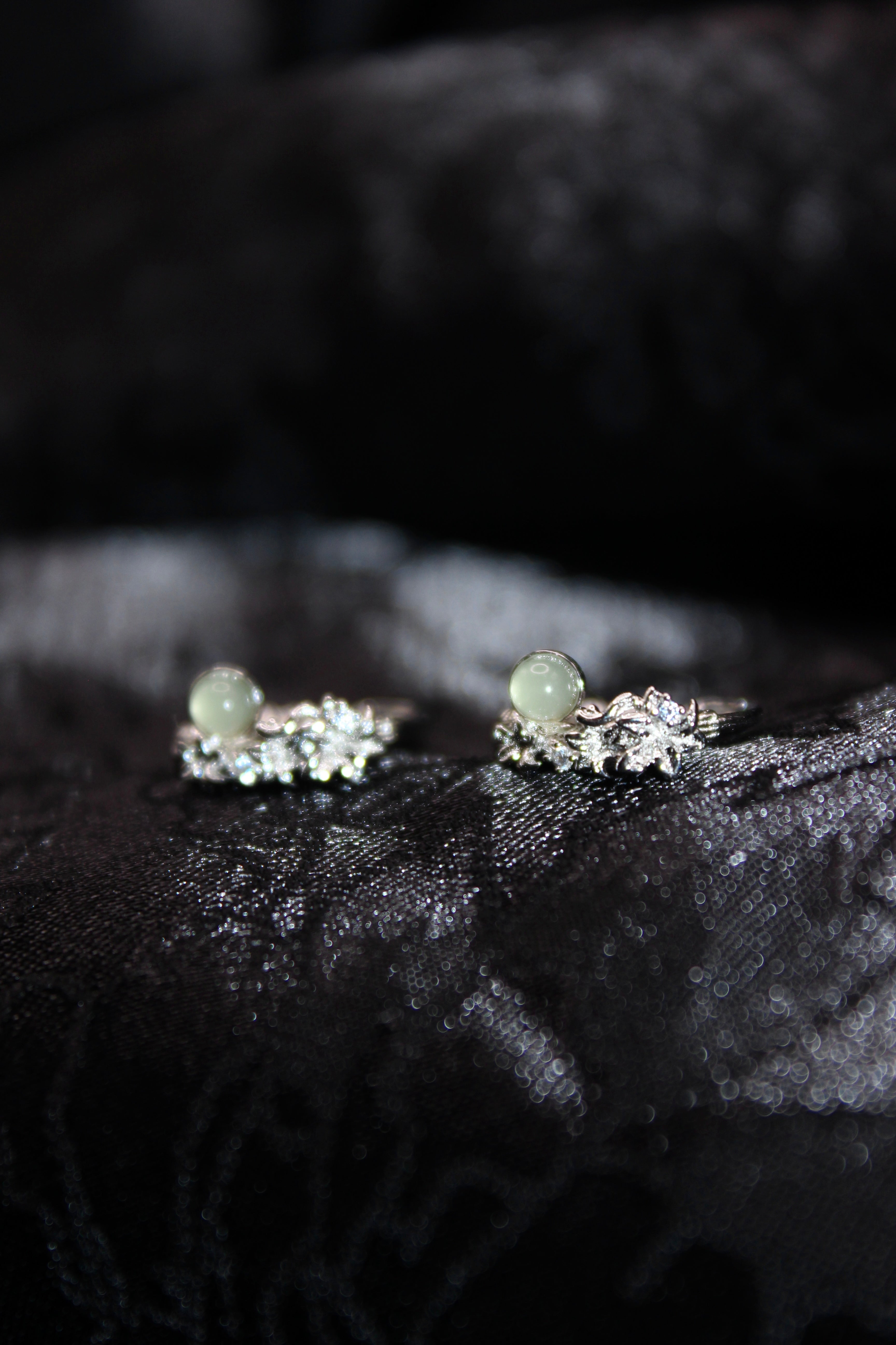 Flower Bed Jade Earrings