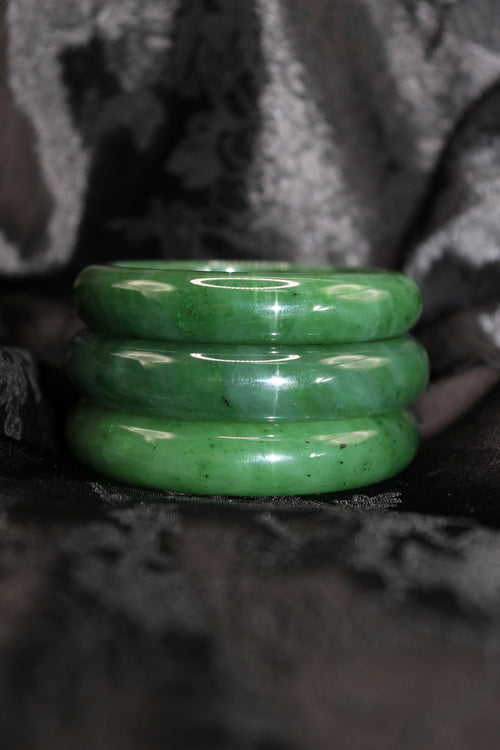 Thick Green Jade Bangle