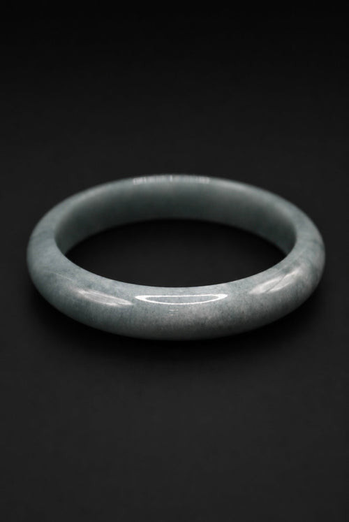 Blue Haze Jade Bangle