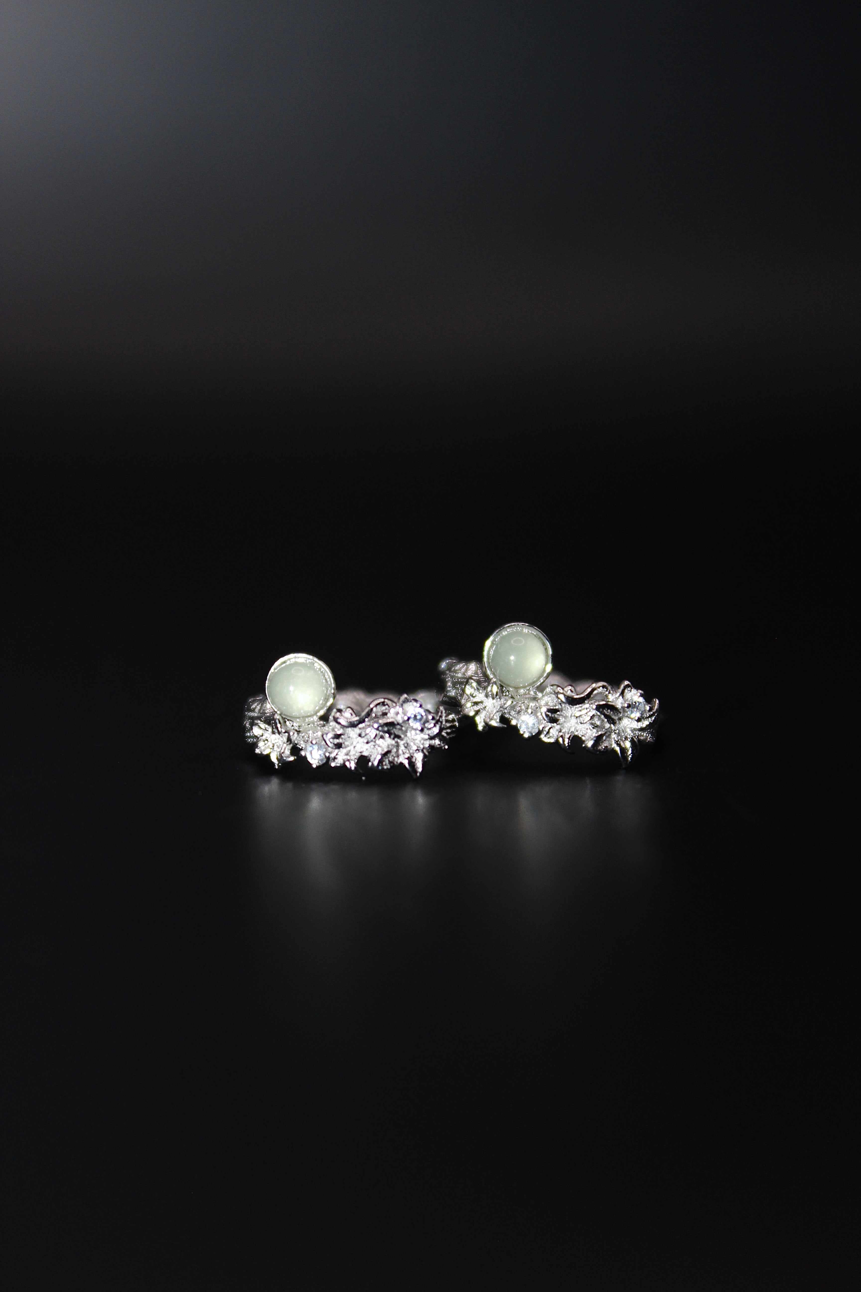 Flower Bed Jade Earrings