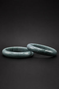 Blue Haze Jade Bangle