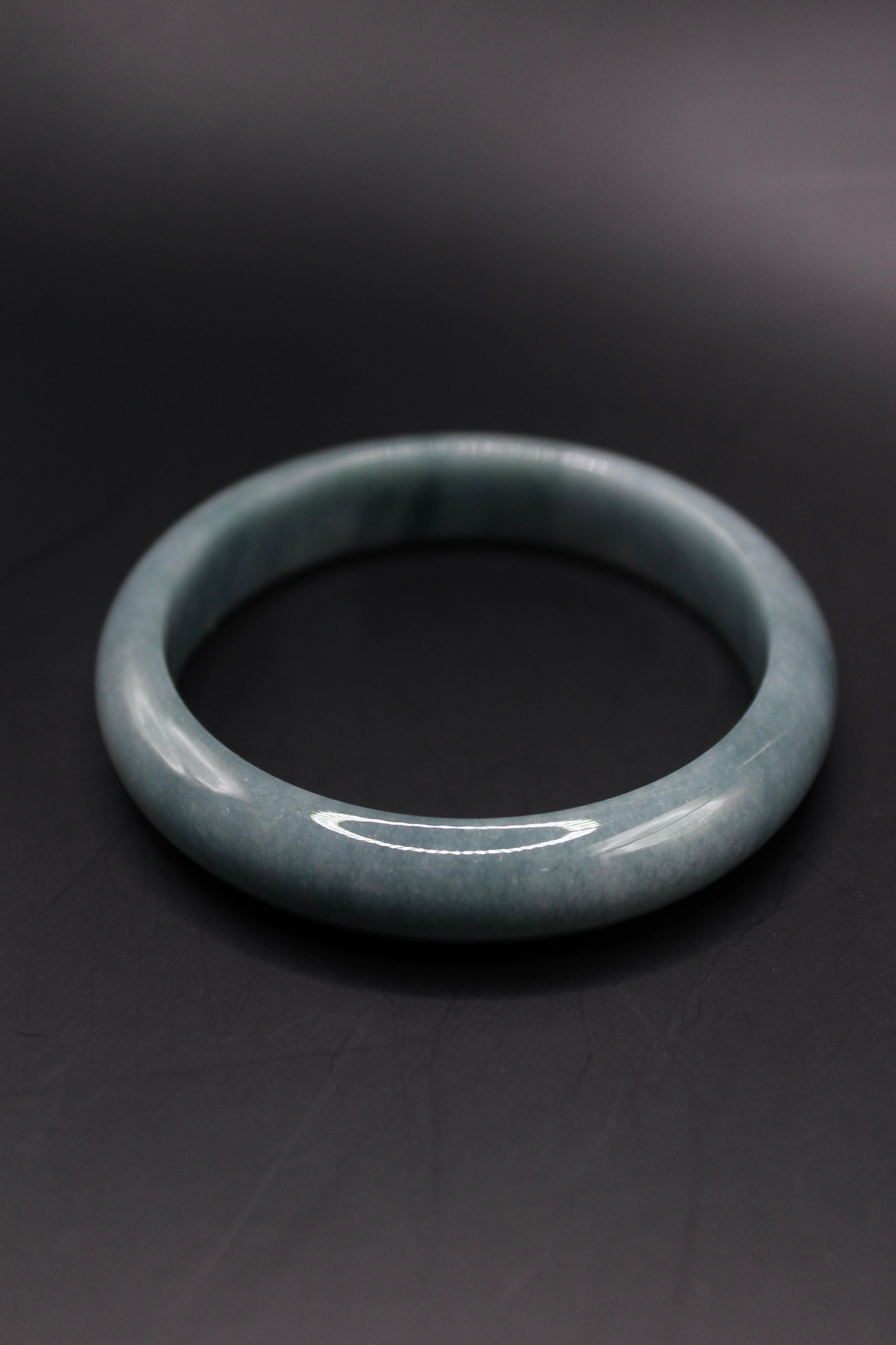 Blue Haze Jade Bangle