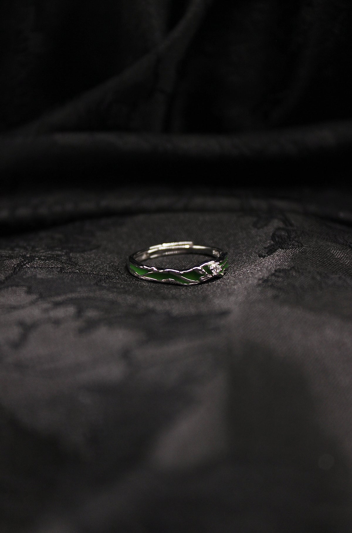 Venomous Vine Ring