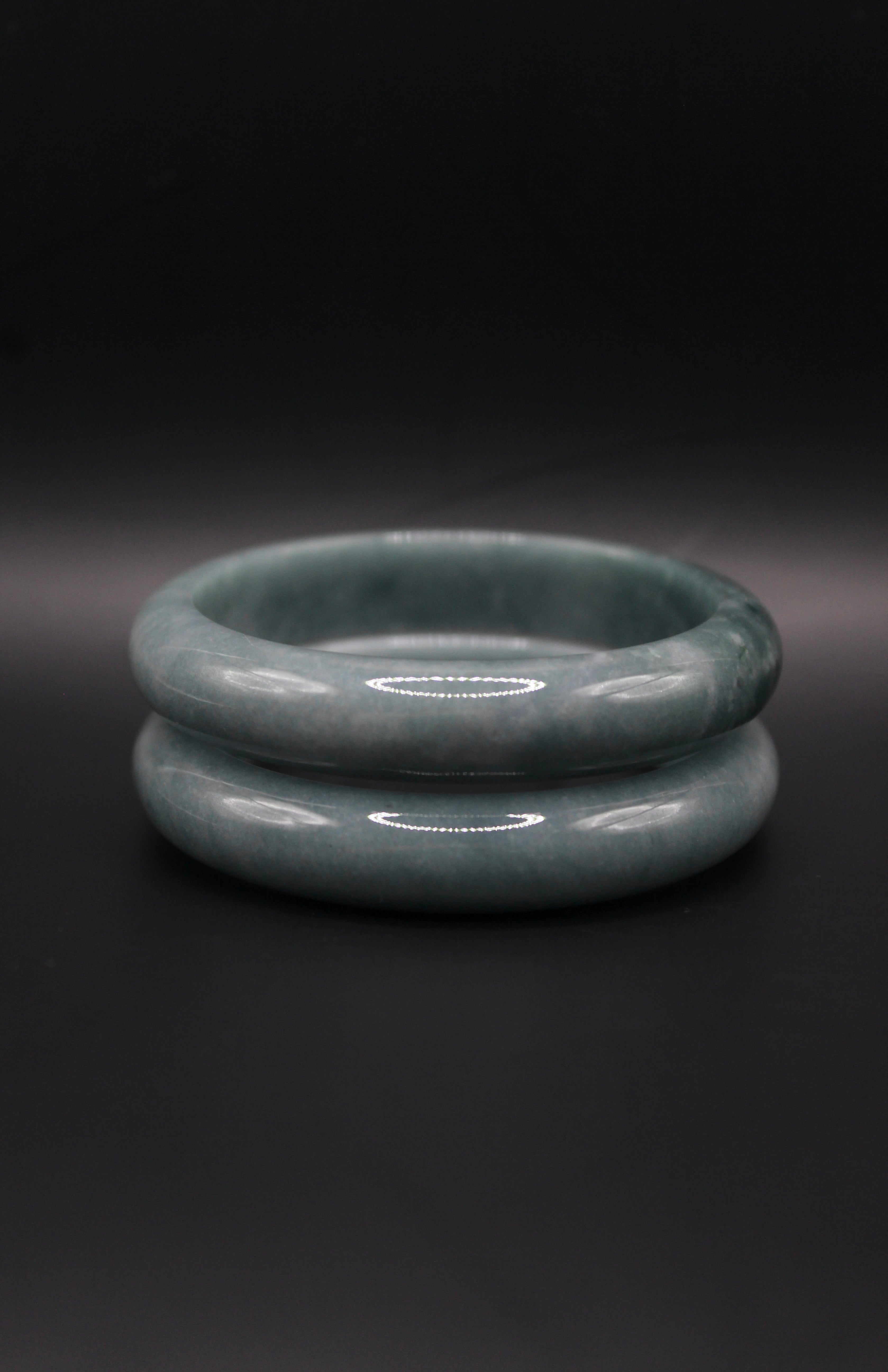 Blue Haze Jade Bangle