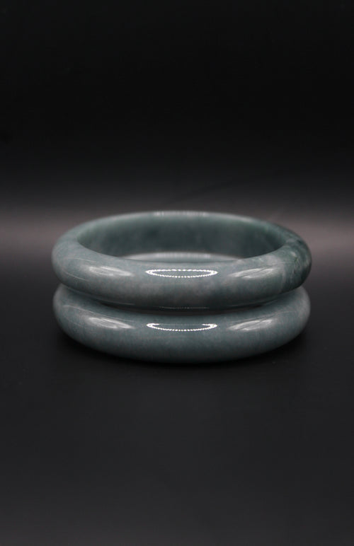 Blue Haze Jade Bangle