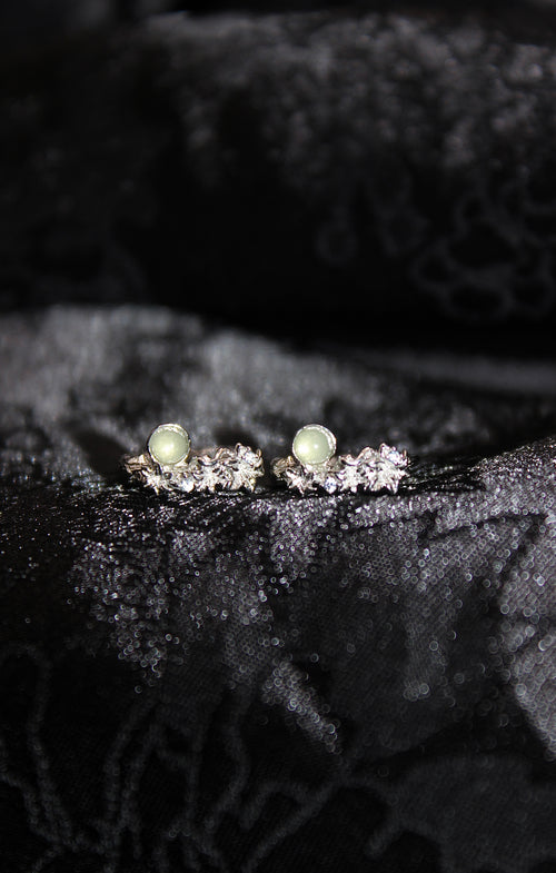 Flower Bed Jade Earrings