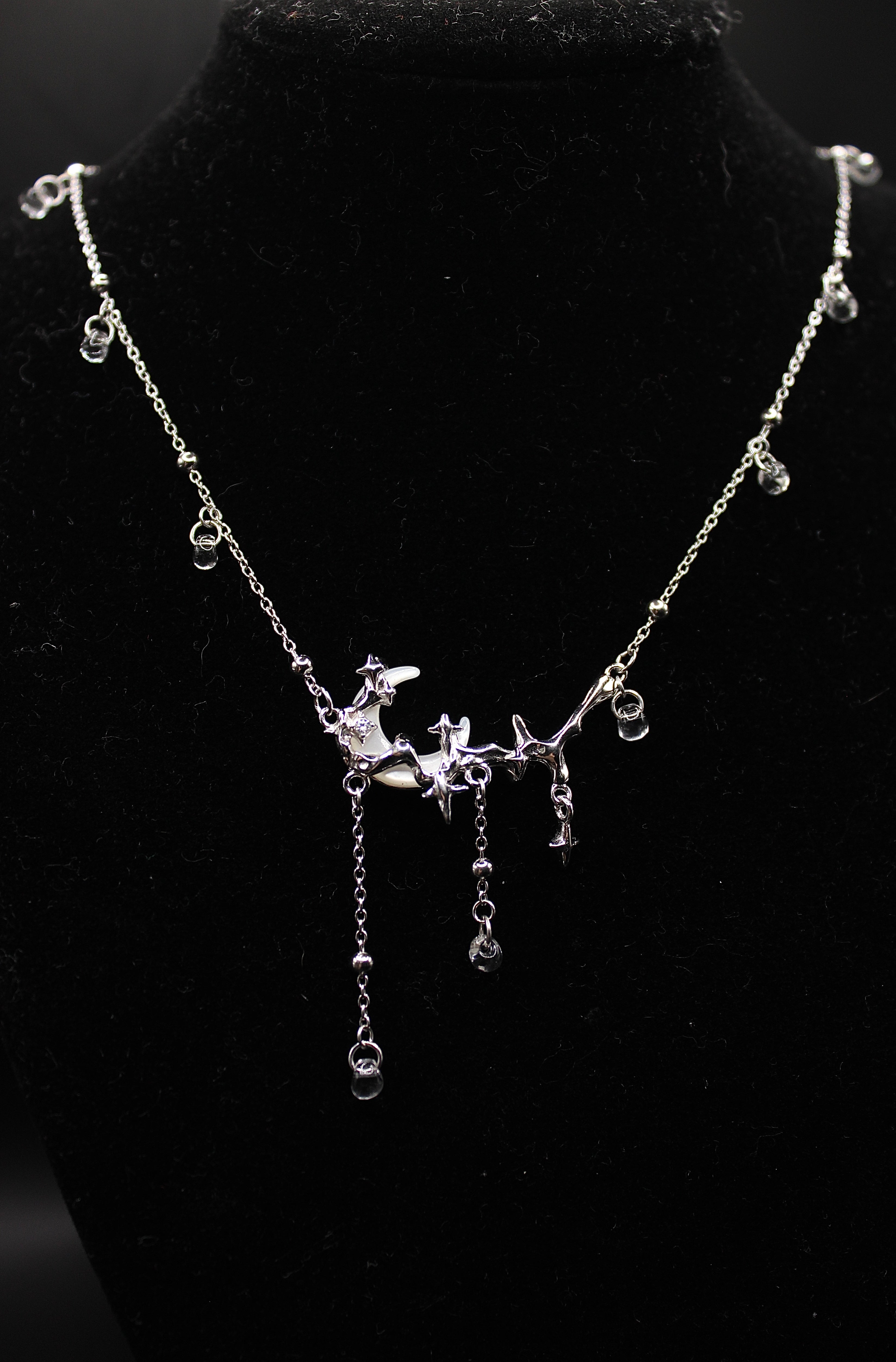 Cuội Moon Rain Necklace