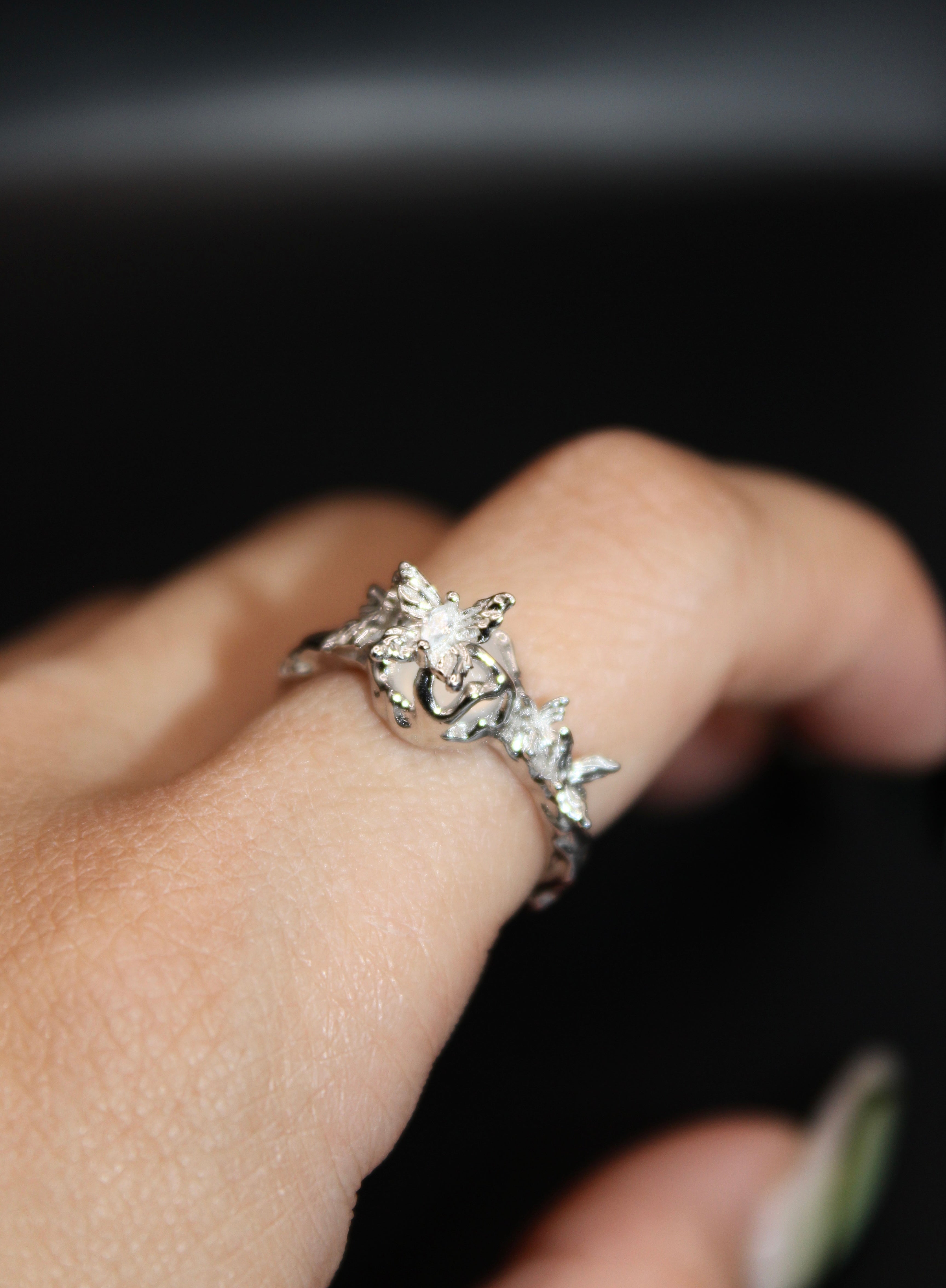 Sapa Breeze Ring