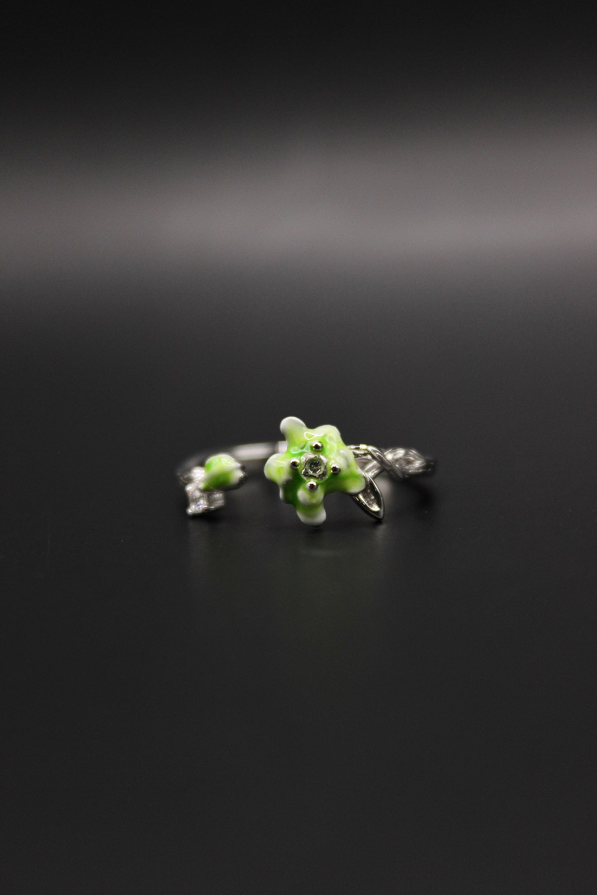 Soft Flower Ring