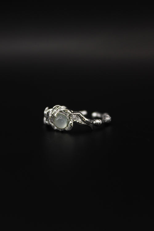 Mistline Ring