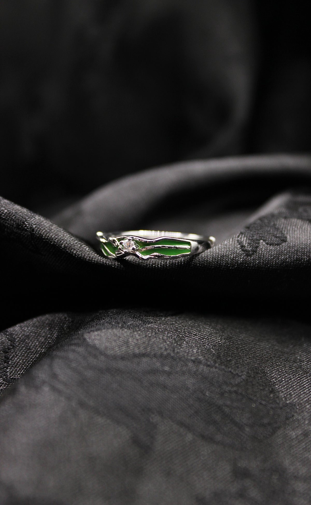Venomous Vine Ring