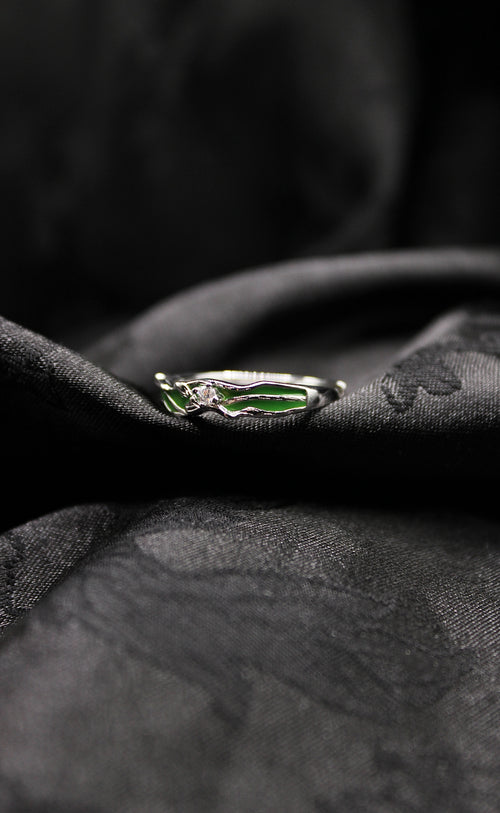 Venomous Vine Ring