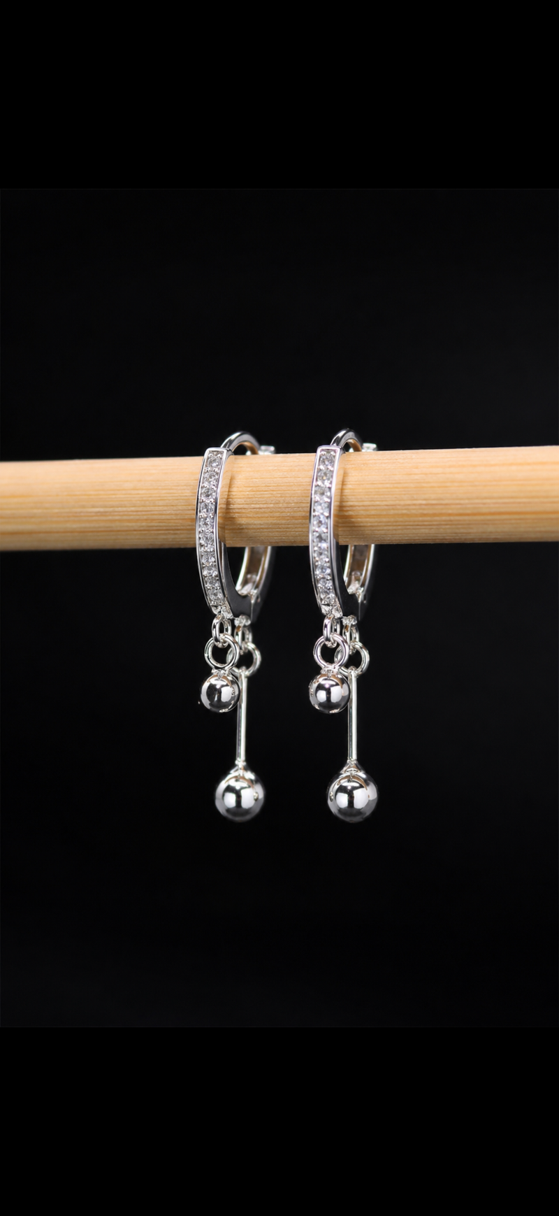 Sương Rơi Dangle Earrings