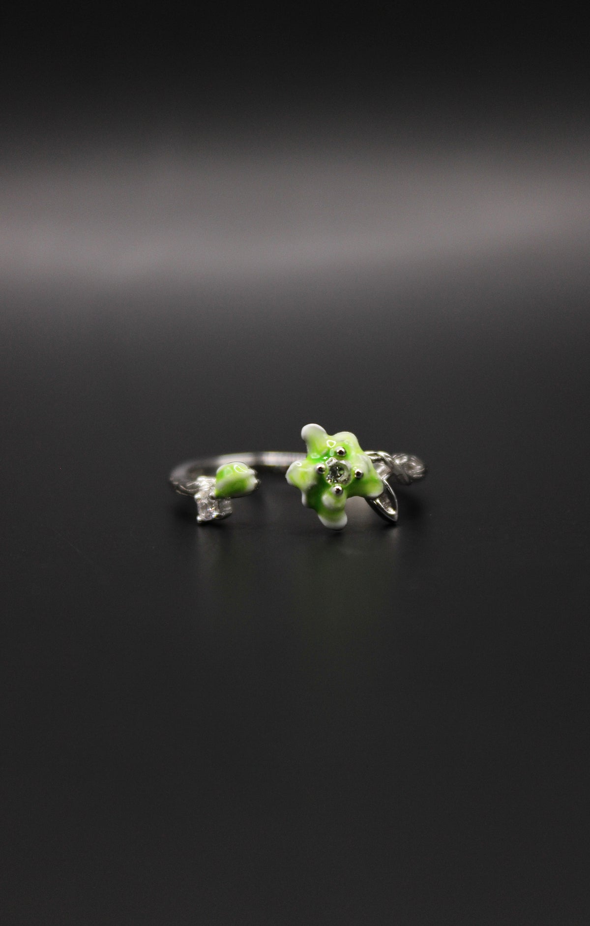Soft Flower Ring