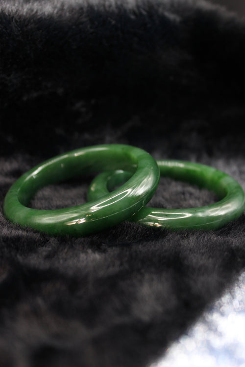 Thick Green Jade Bangle