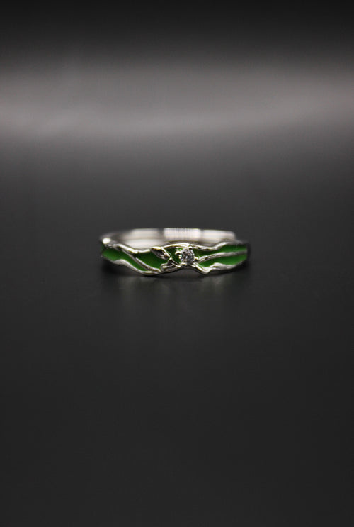 Venomous Vine Ring