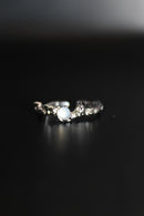 Moon of Huế Ring