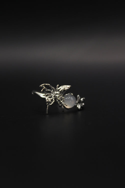 Hồn Điệp Ring