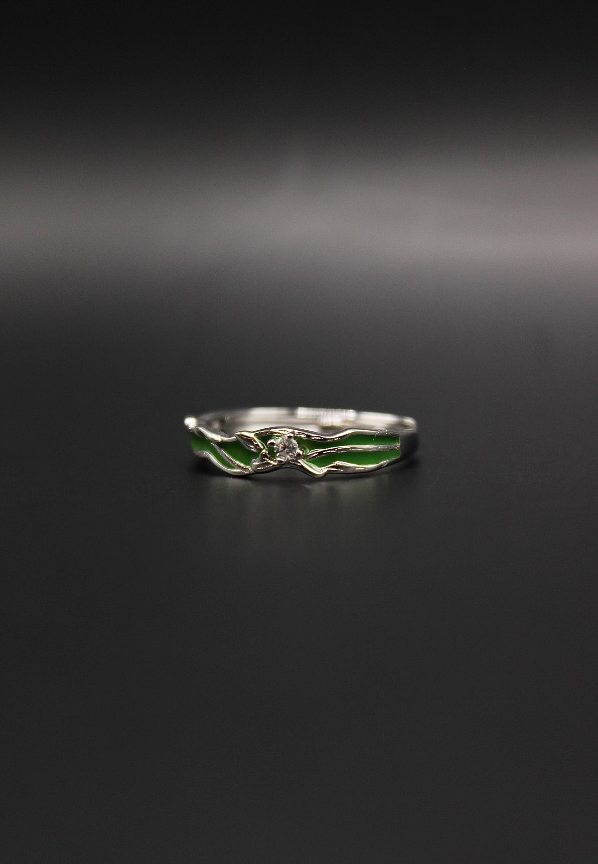 Venomous Vine Ring