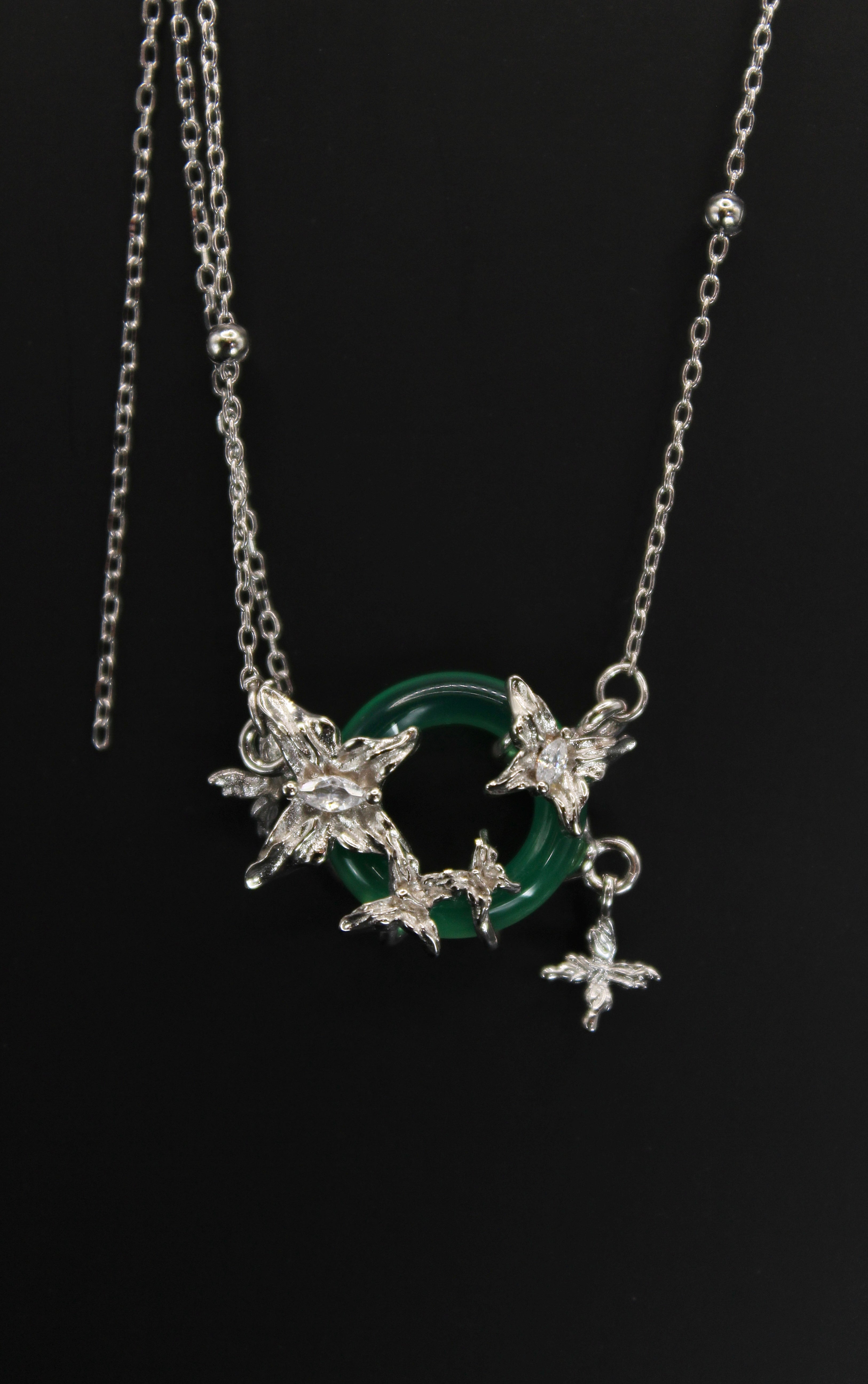 Lantana Camara Jade Necklace - Green Jade