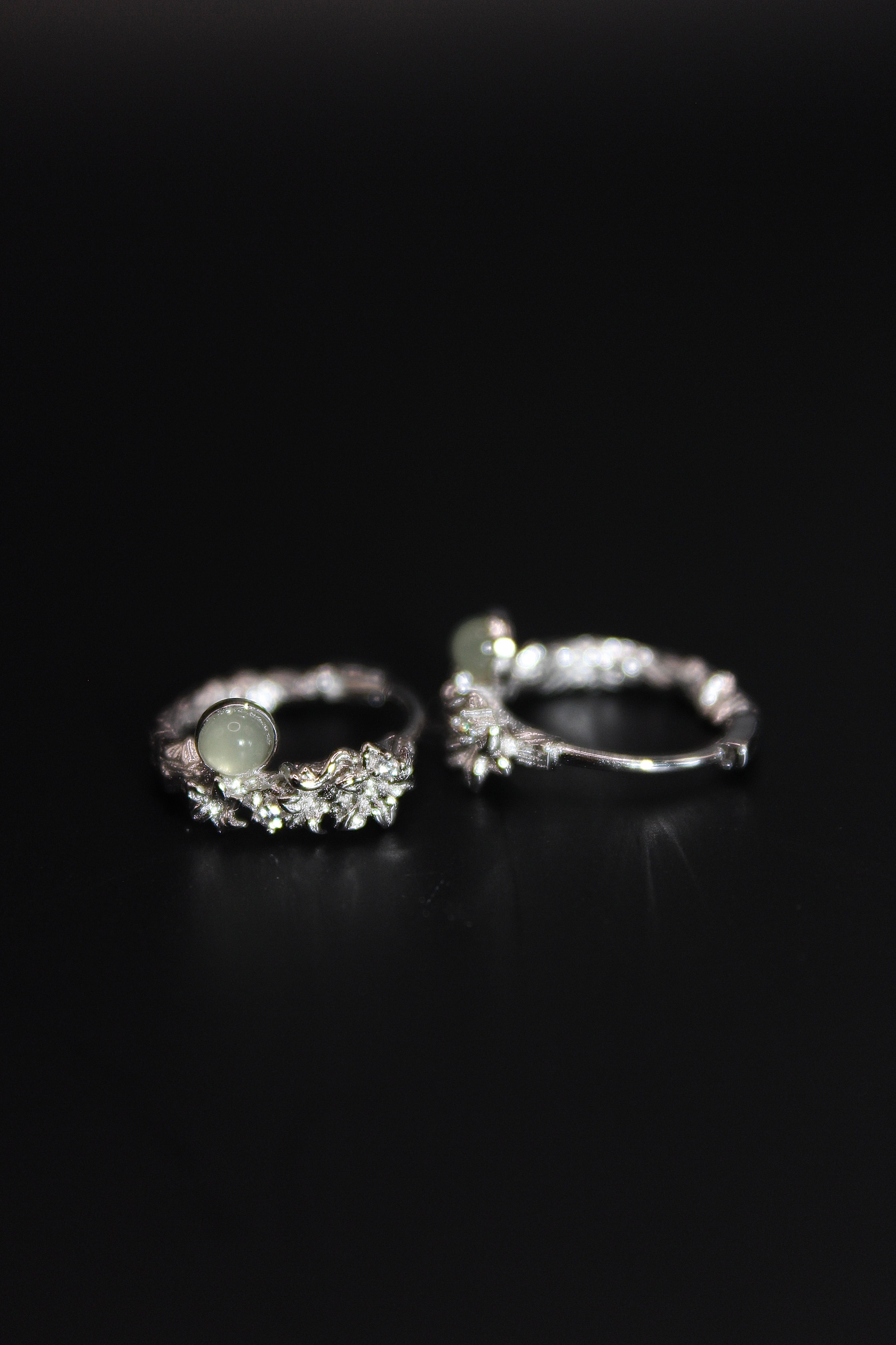 Flower Bed Jade Earrings