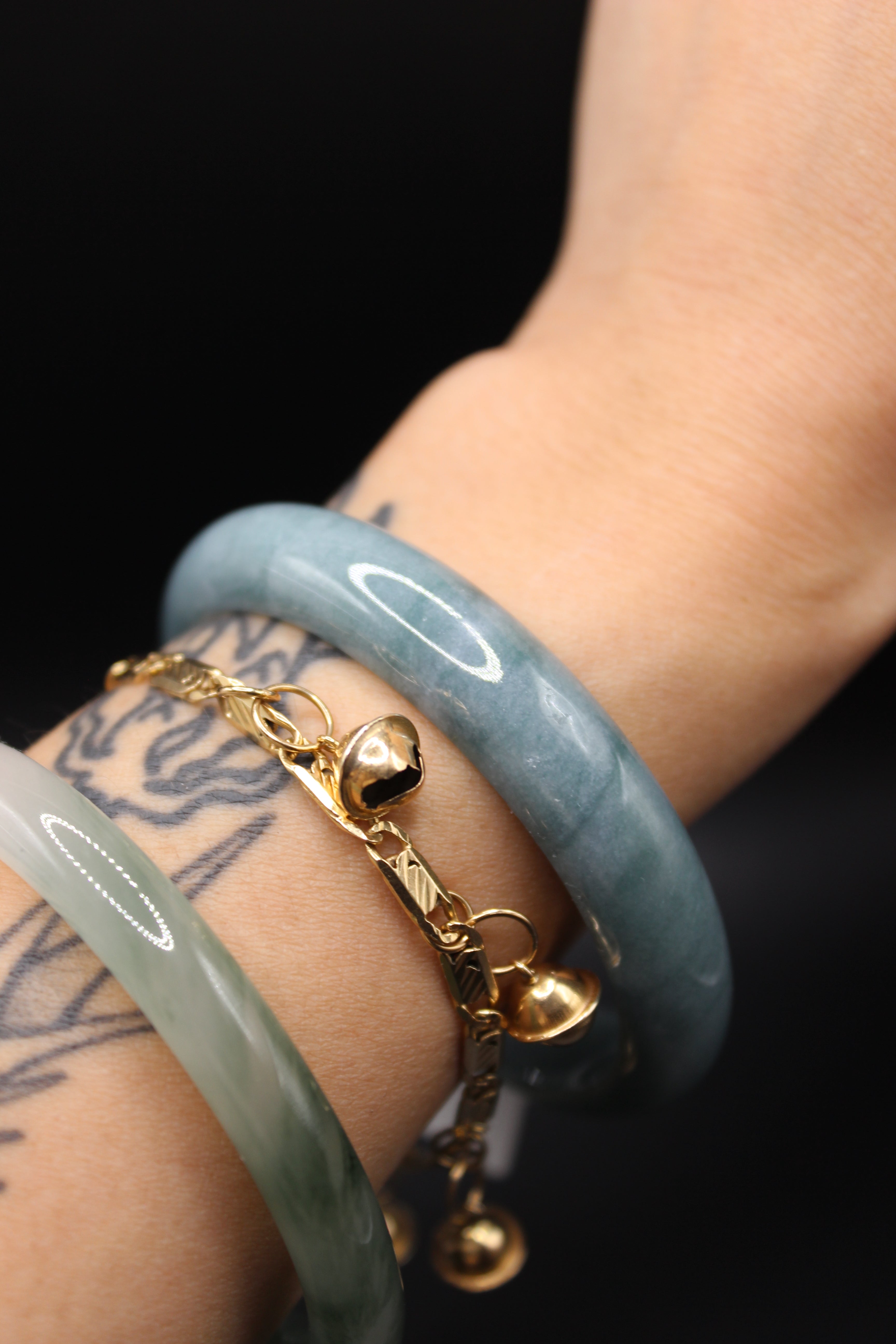 Blue Haze Jade Bangle