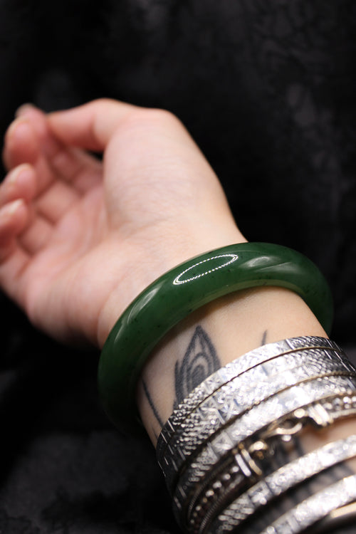 Thick Green Jade Bangle