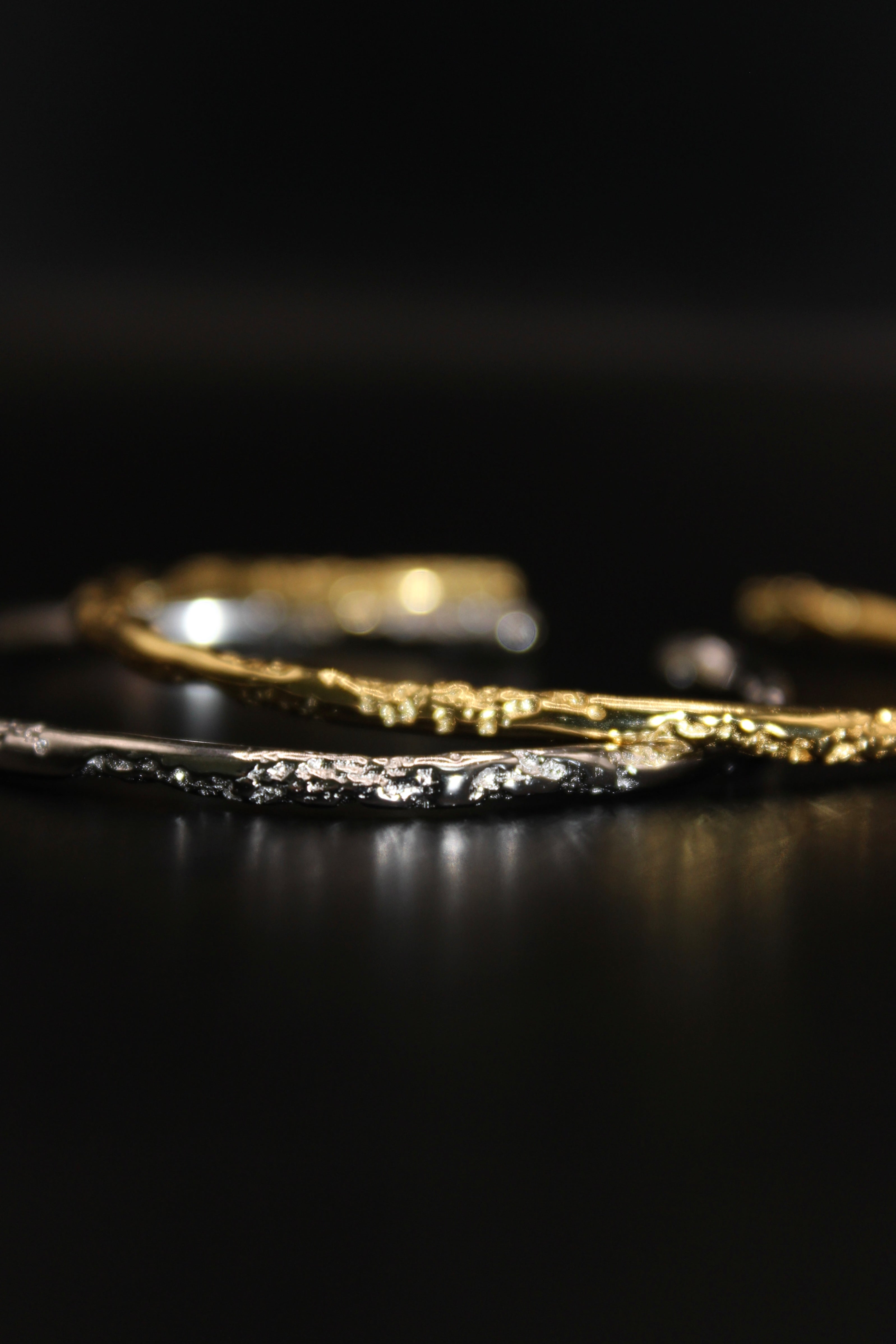 Hạ Long Current Bracelet