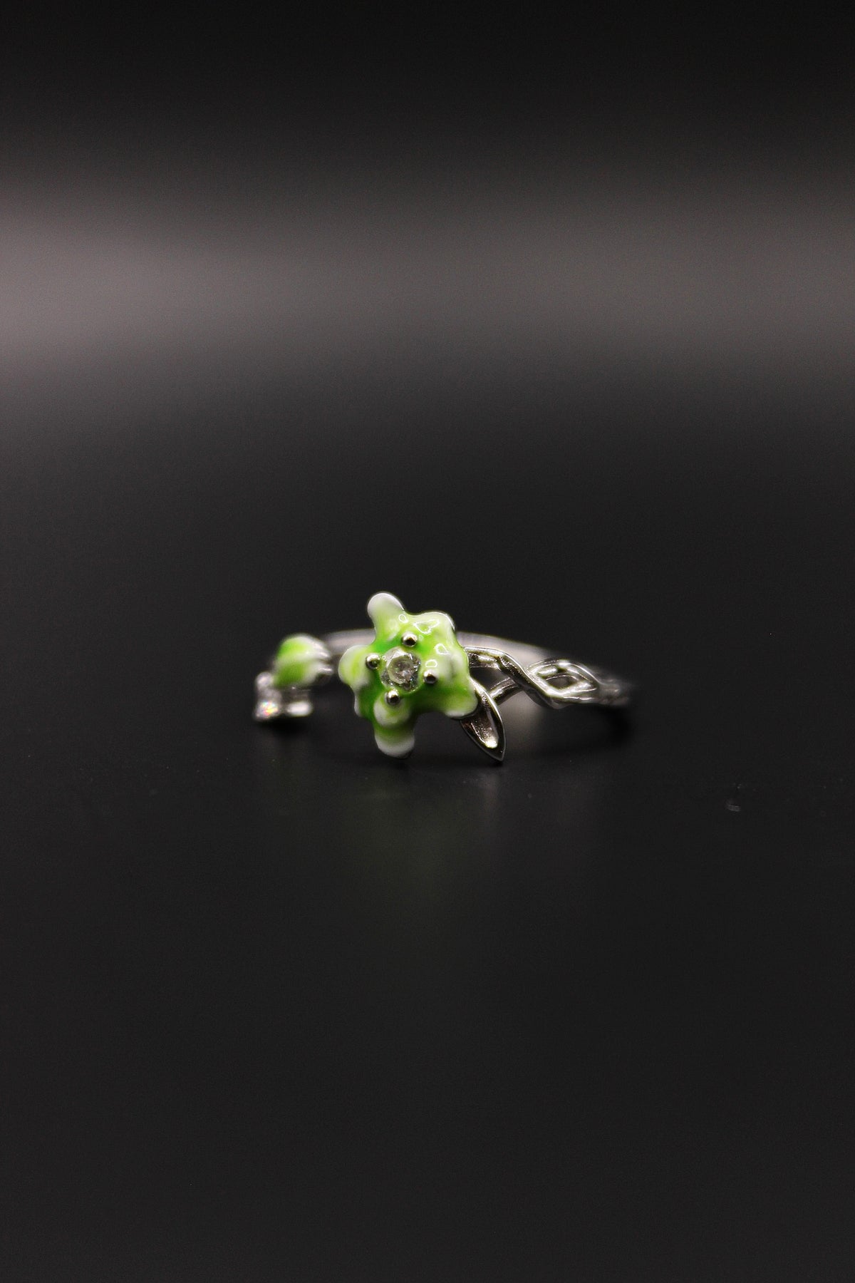 Soft Flower Ring