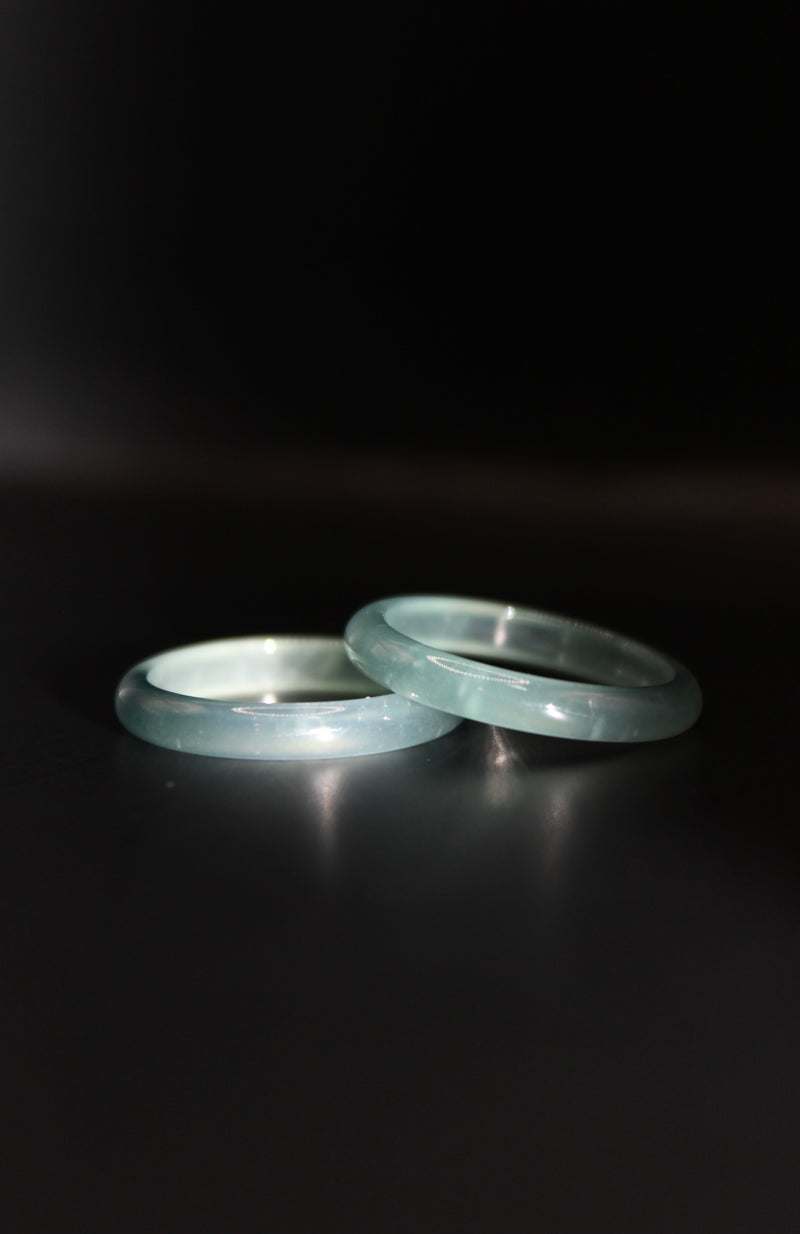 Pale Mist Jade Ring