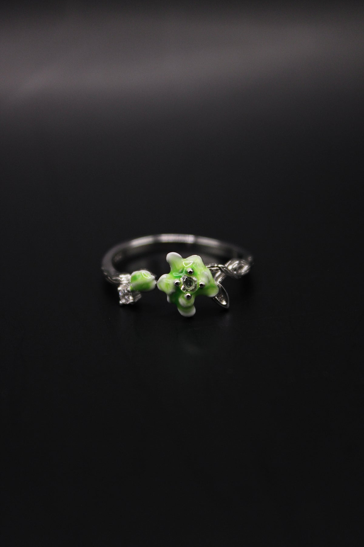 Soft Flower Ring