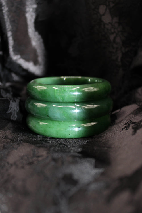 Thick Green Jade Bangle