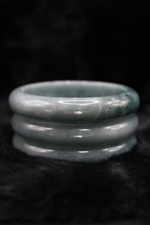 Blue Haze Jade Bangle