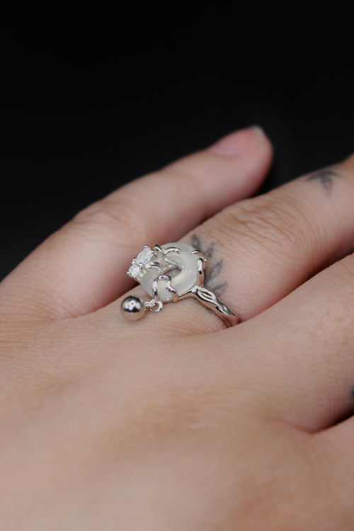 Angel’s Trumpet Jade Ring