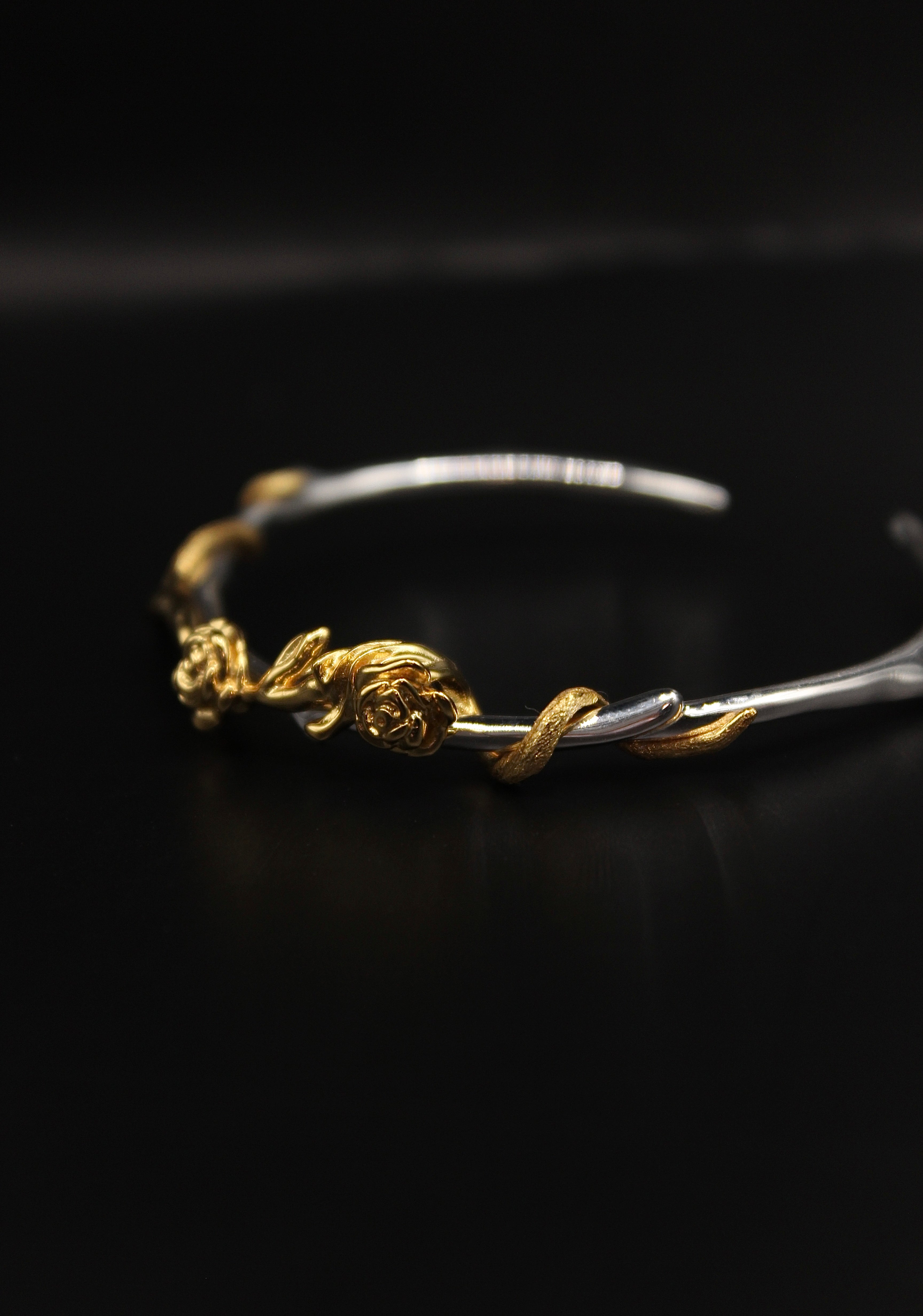 Hồng Sa Bracelet