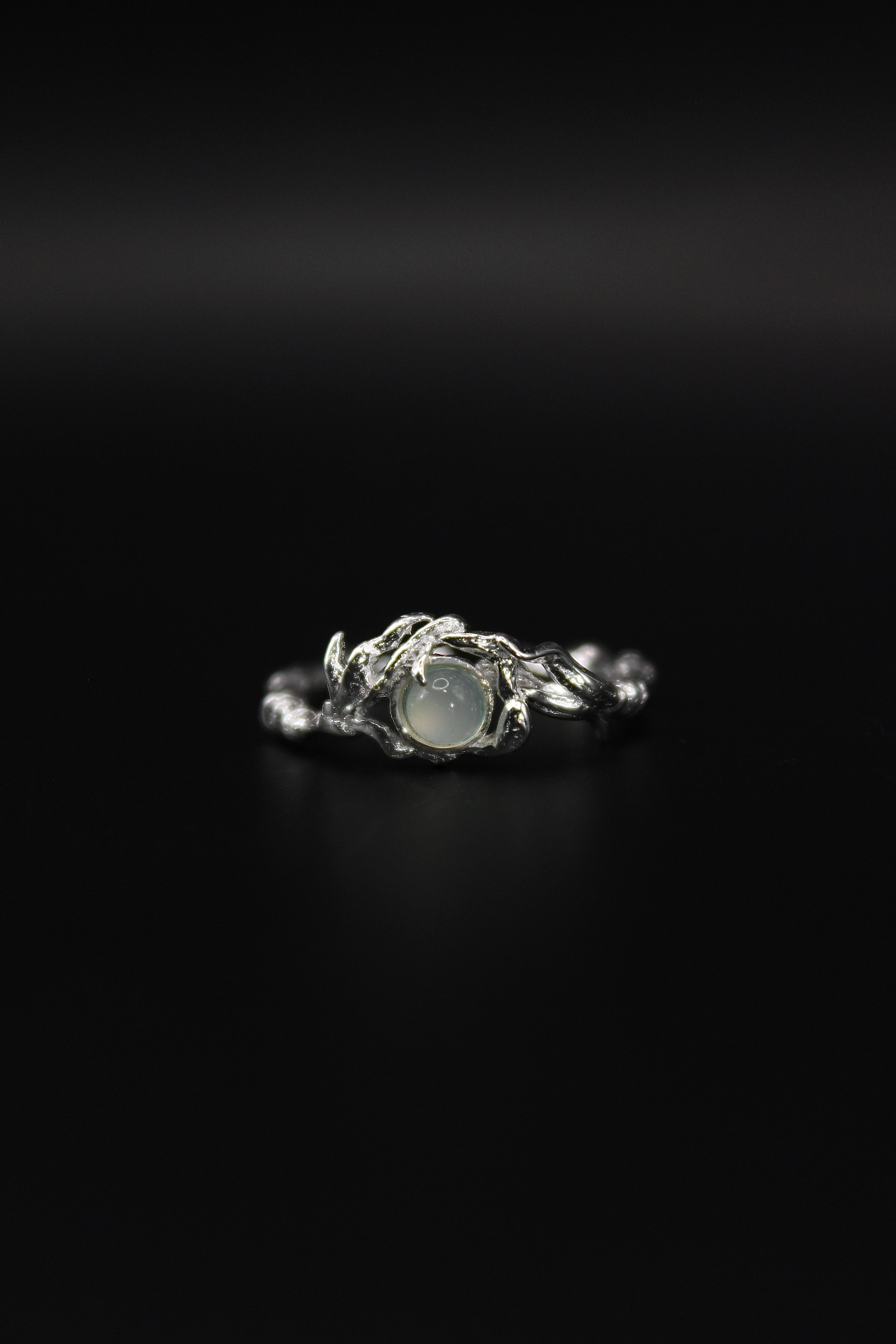 Mistline Ring
