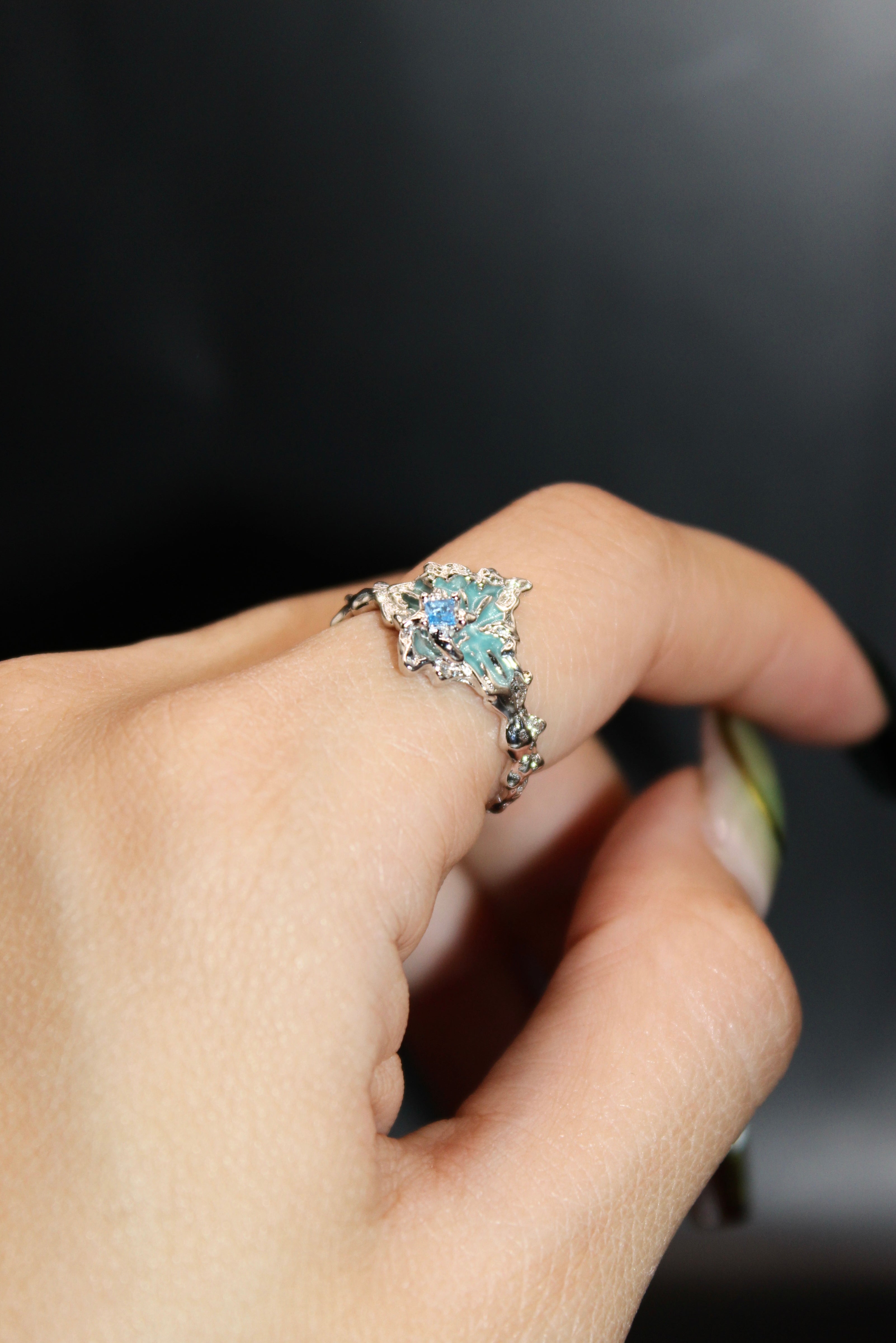 Huế Dynasty Ring